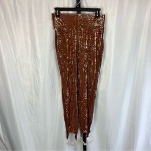 Hot As Hell Crushed Velvet Stirrup Pants, size Large